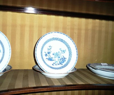 Lot 289 - Six Chinese blue and white plates