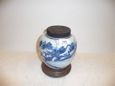 Lot 295 - 18th century Chinese jar and cover