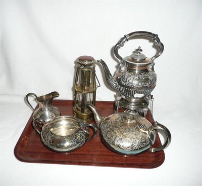 Lot 329 - A small quantity of silver plate