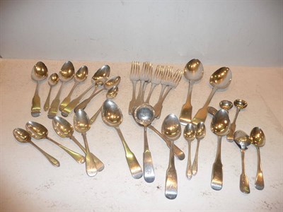 Lot 372 - Quantity of silver flatware