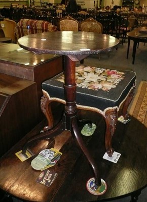 Lot 571 - A 19th century oak country wine table