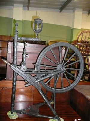 Lot 575 - Spinning wheel