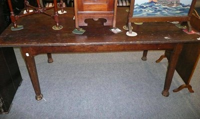 Lot 577 - Pine table