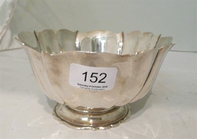 Lot 152 - Silver rose bowl