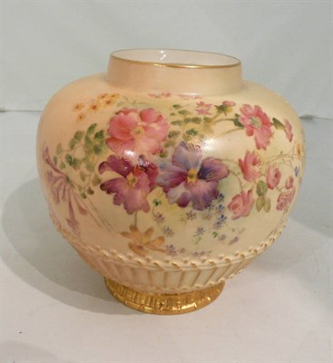 Lot 300 - Royal Worcester blush ivory large pot pourri vase