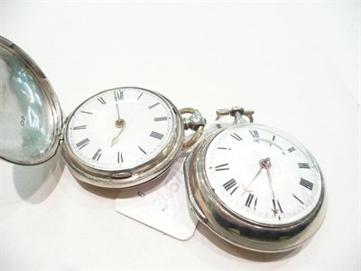 Lot 392 - A silver pair cased pocket watch and a full hunter pocket watch (2)