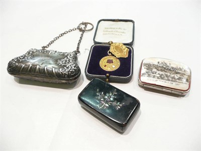 Lot 399 - Silver purse, snuff box, souvenir purse and two 9ct gold football medals