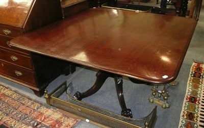 Lot 615 - Breakfast table with rectangular top