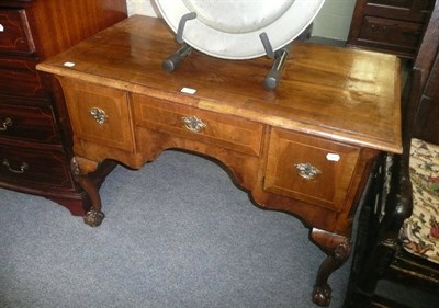 Lot 742 - A walnut lowboy in early 18th century style