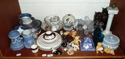 Lot 109 - A shelf of decorative ceramics, glass and ornamental items including Wedgwood blue jasper, tea...