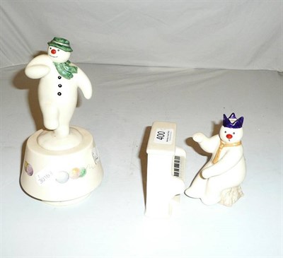 Lot 400 - Royal Doulton "Snowman" musical box and pianist