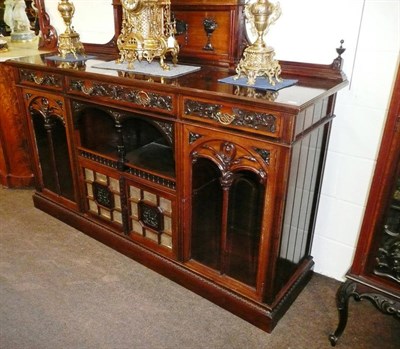 Lot 625 - A late Victorian mahogany sideboard