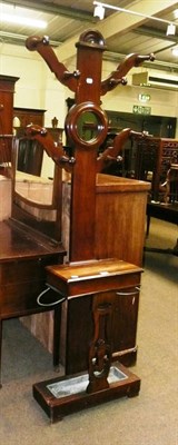 Lot 639 - Victorian hall stand