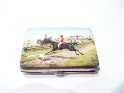 Lot 60 - An enamelled cigarette case depicting a hunting scene and stamped inside edge '935' (a.f.)