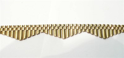 Lot 73 - Gold necklace