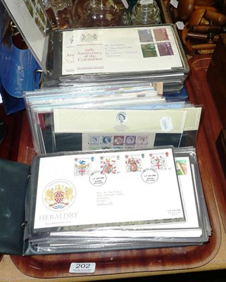 Lot 202 - A quantity of first day covers