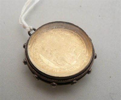 Lot 248 - Gold shield-back sovereign fob