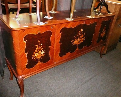 Lot 381 - An Italian marquetry sideboard and an extending dining table