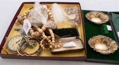 Lot 194 - Quantity of jewellery including link necklace with stones and a pair of silver salts, etc