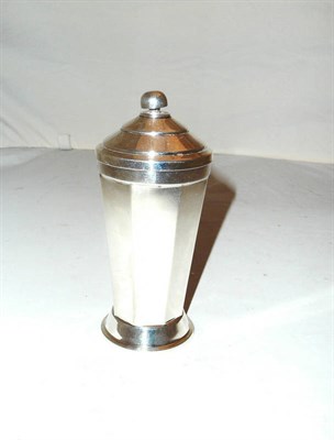 Lot 337 - Elkington & Co silver salt grinder