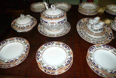 Lot 389 - A Minton's dinner service