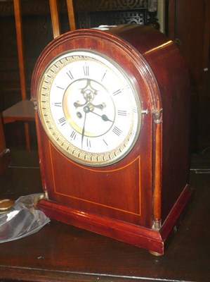 Lot 536 - Mahogany bracket clock