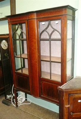 Lot 625 - An Edwardian box-strung mahogany display cabinet