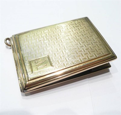 Lot 86 - A 9ct gold card case