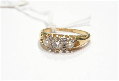 Lot 172 - An old cut diamond three stone ring