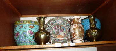 Lot 252 - A shelf including satsuma vase, pair of Japanese metal vases and a famille rose plate etc