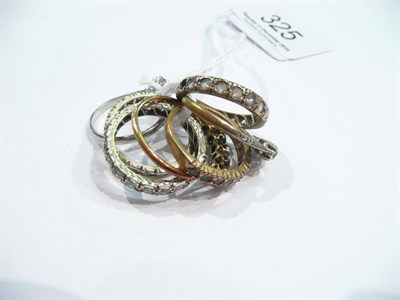 Lot 325 - Seven stone-set rings and two dress rings