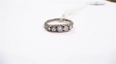 Lot 339 - Five stone diamond-set ring