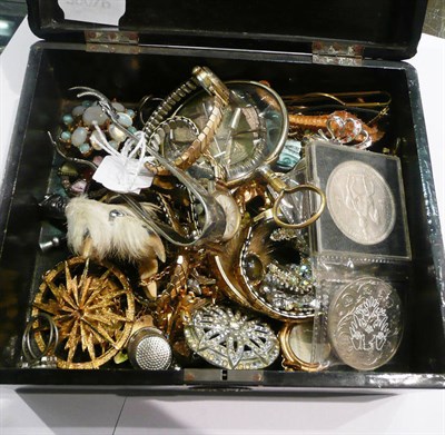 Lot 359 - A box of costume jewellery with assorted coins, paste brooches, etc