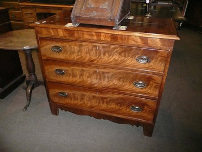 Lot 428 - A mahogany three height chest of drawers