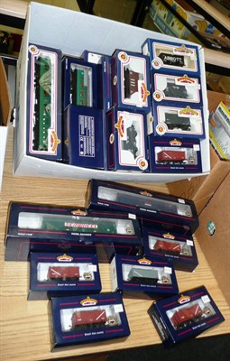 Lot 1031 - A Collection of Boxed Bachmann Branch-Line 'OO' Gauge Trains, comprising two Standard Tanks...