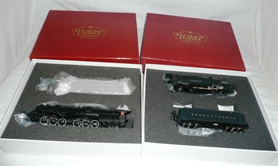 Lot 1043 - Two Boxed Broadway Limited Exports 'HO' Gauge Paragon Series Locomotives, with Quantum QSI...