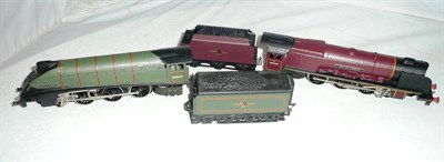 Lot 1103 - Two Boxed Wrenn 'OO' Gauge Tender Locomotives - 'City of London' No.46245, in BR maroon livery, box