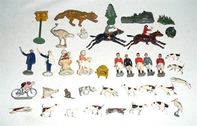 Lot 1140 - A Collection of Britains Hollowcast Lead Fox Hunting Figures, comprising two mounted figures,...