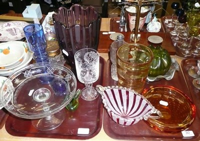 Lot 30 - Two trays of glassware including Whitefriars, Tako, Loetz-style vase, large amethyst vase, etc