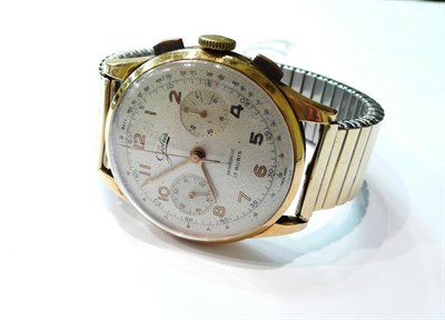 Lot 69 - A chronograph wristwatch