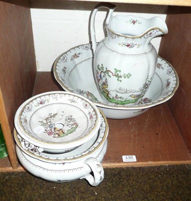 Lot 110 - A Copeland "Chelsea" pattern wash jug, bowl, soap dish and drainer and a chamber pot