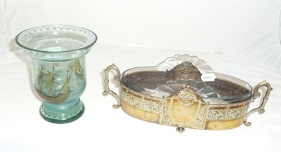 Lot 130 - Glass vase decorated with a sailing vessel 'Santa Maria' and an oval glass dish on stand (2)