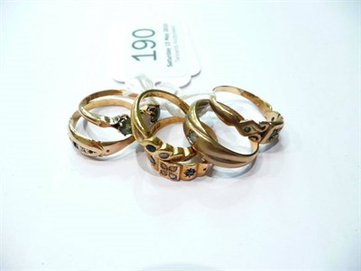 Lot 190 - Six assorted rings (some with stones missing)