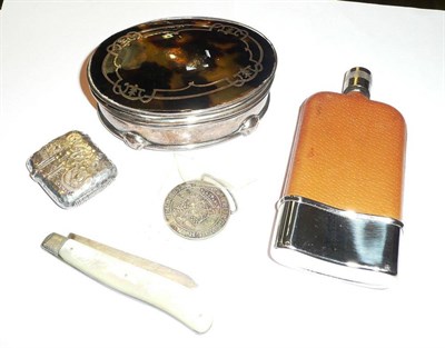 Lot 197 - Silver trinket box, fruit knife, vesta and hipflask and a German coin