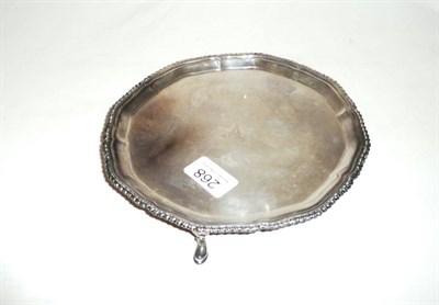 Lot 268 - A small silver waiter salver engraved "A"