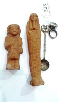 Lot 323 - Two rings, a spoon and two terracotta Egyptian figures