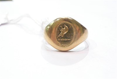 Lot 336 - A signet ring stamped 18ct