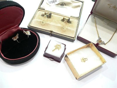 Lot 353 - Small quantity of modern gold and costume jewellery