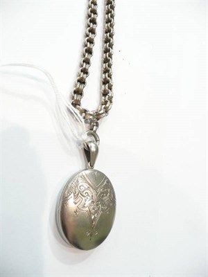 Lot 369 - A silver locket on chain