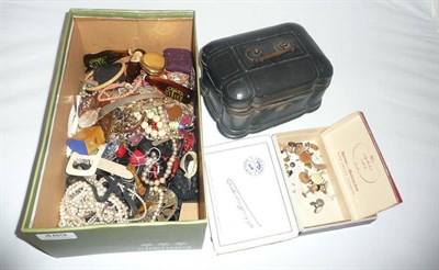 Lot 489 - Hinged jewellery box, coral necklace and assorted costume and other jewellery